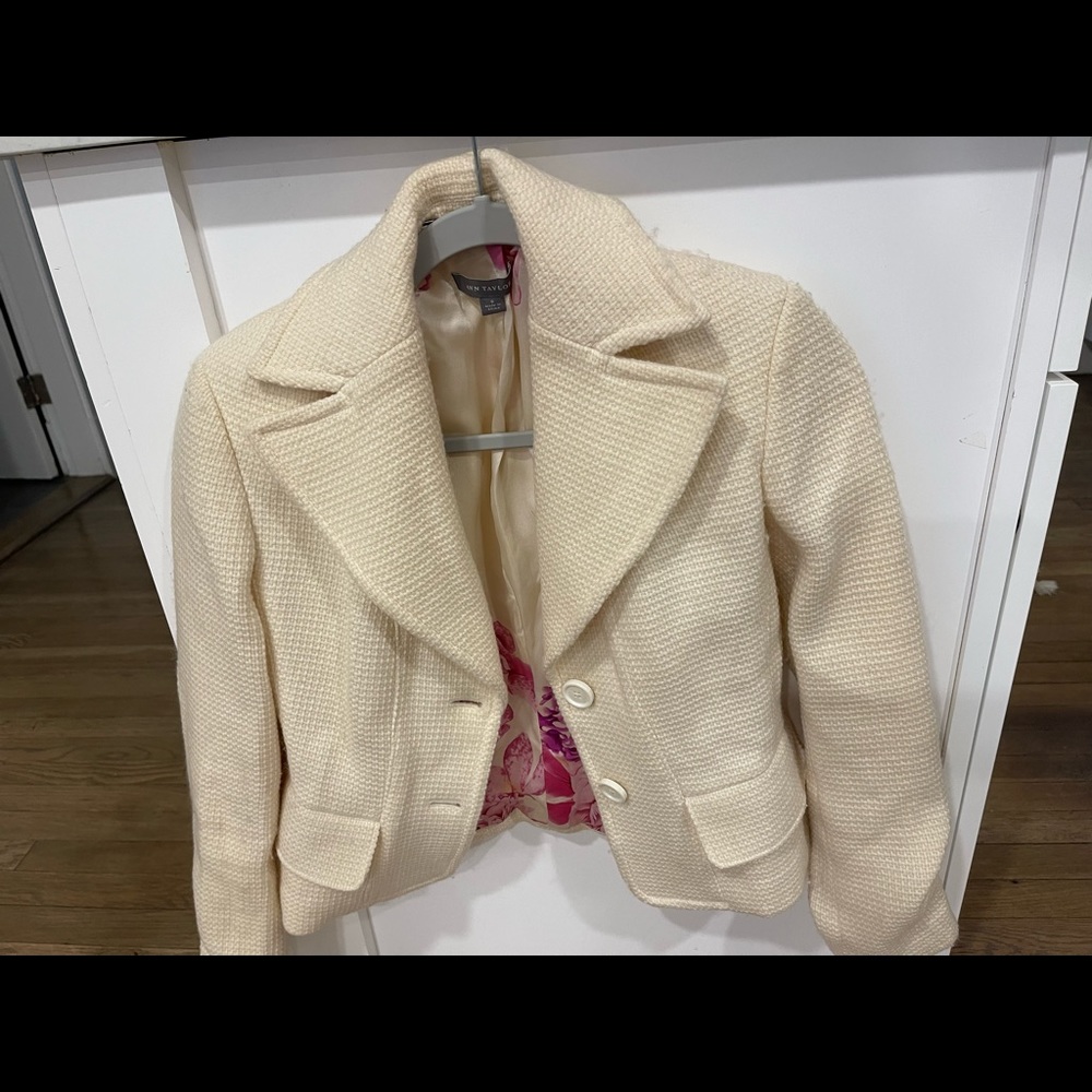 Ana Taylor ivory blazer